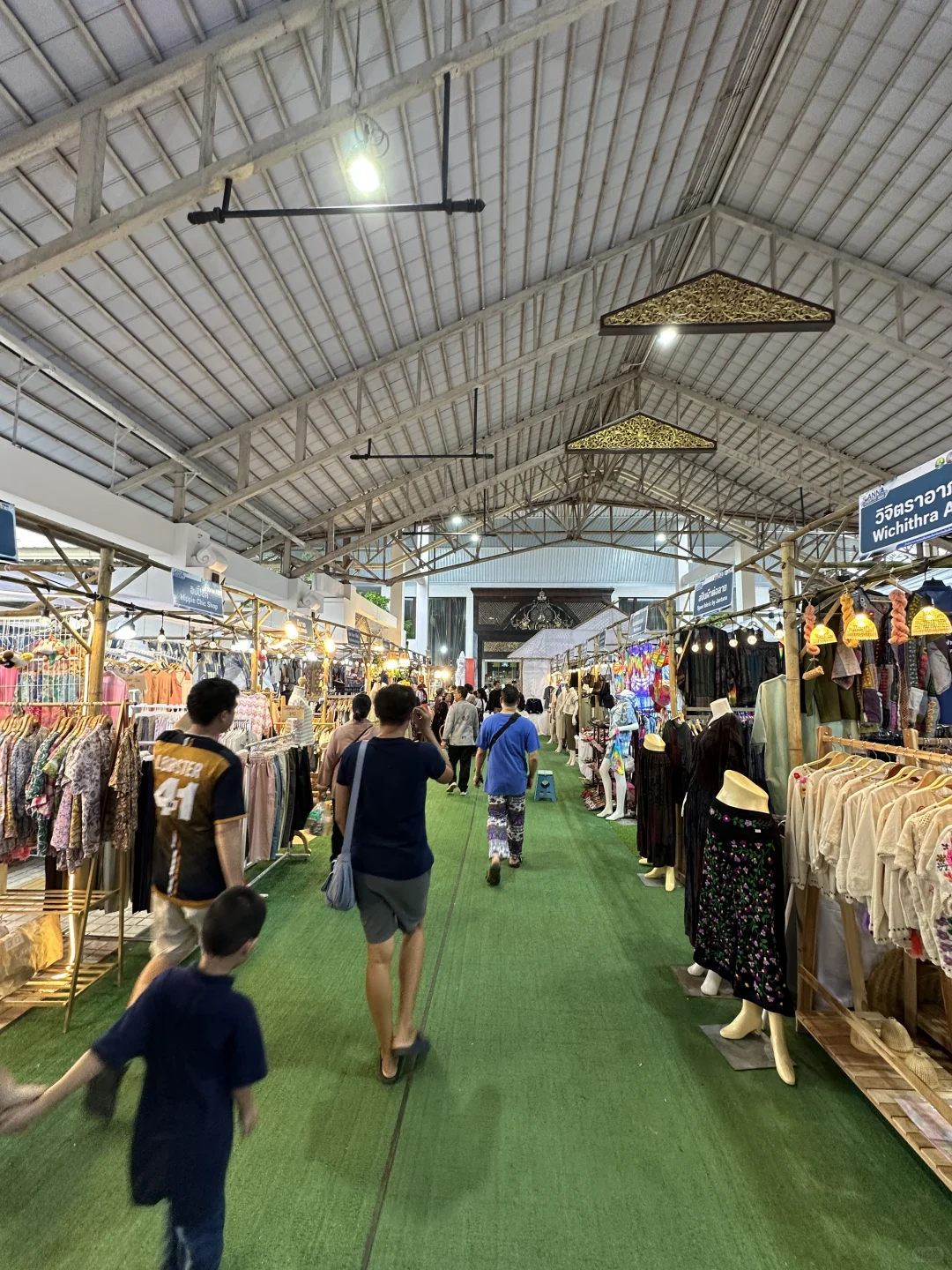 ?逛了超好玩的兰纳博览会！！比X夜强多了