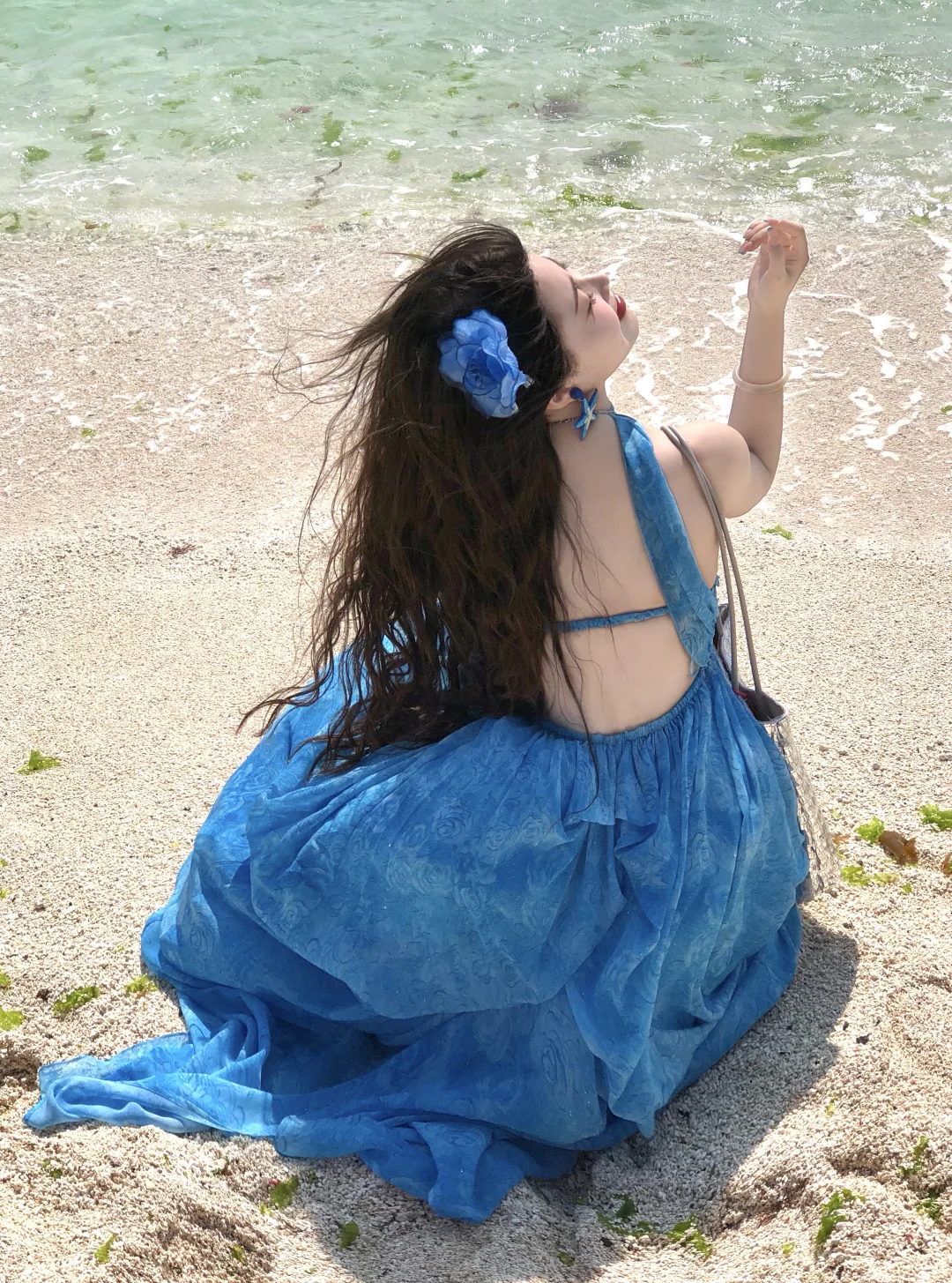 我天！！！被这个?露背裙美晕了！！泰漂亮辣