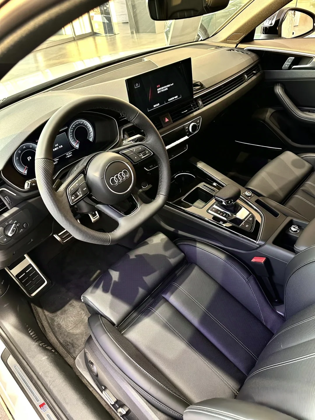 宁波奥迪A4L接受团购价格17w+裸车还差几单