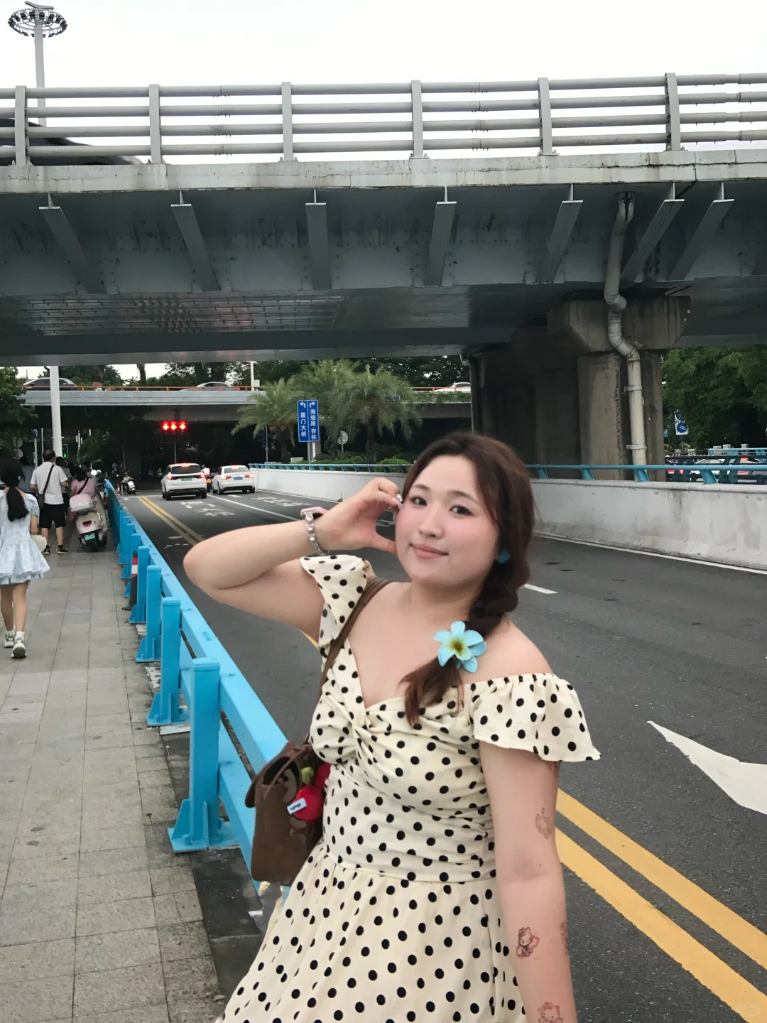 想露就露穿衣自由