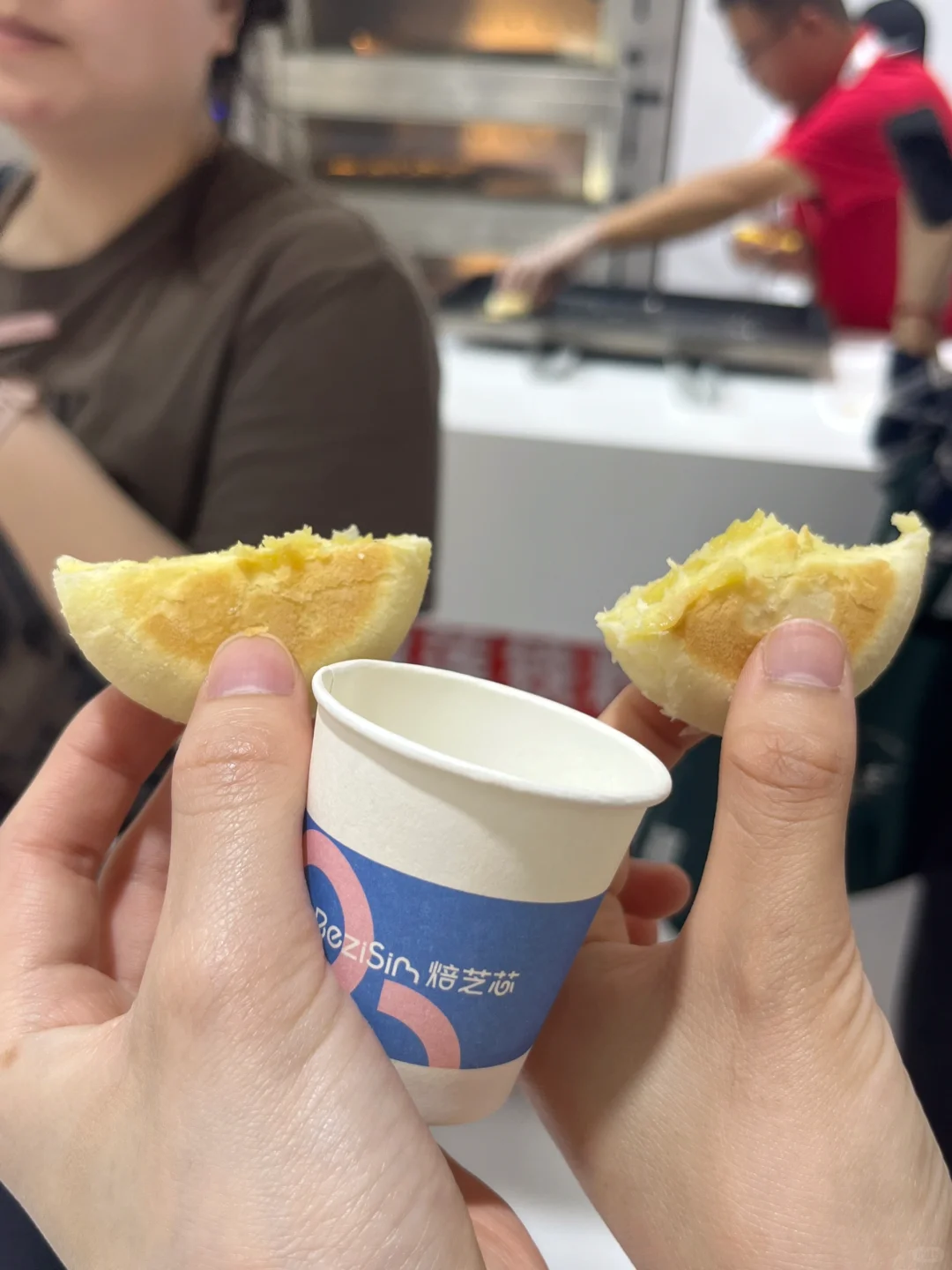 社恐大学生勇闯广交会烘焙展?