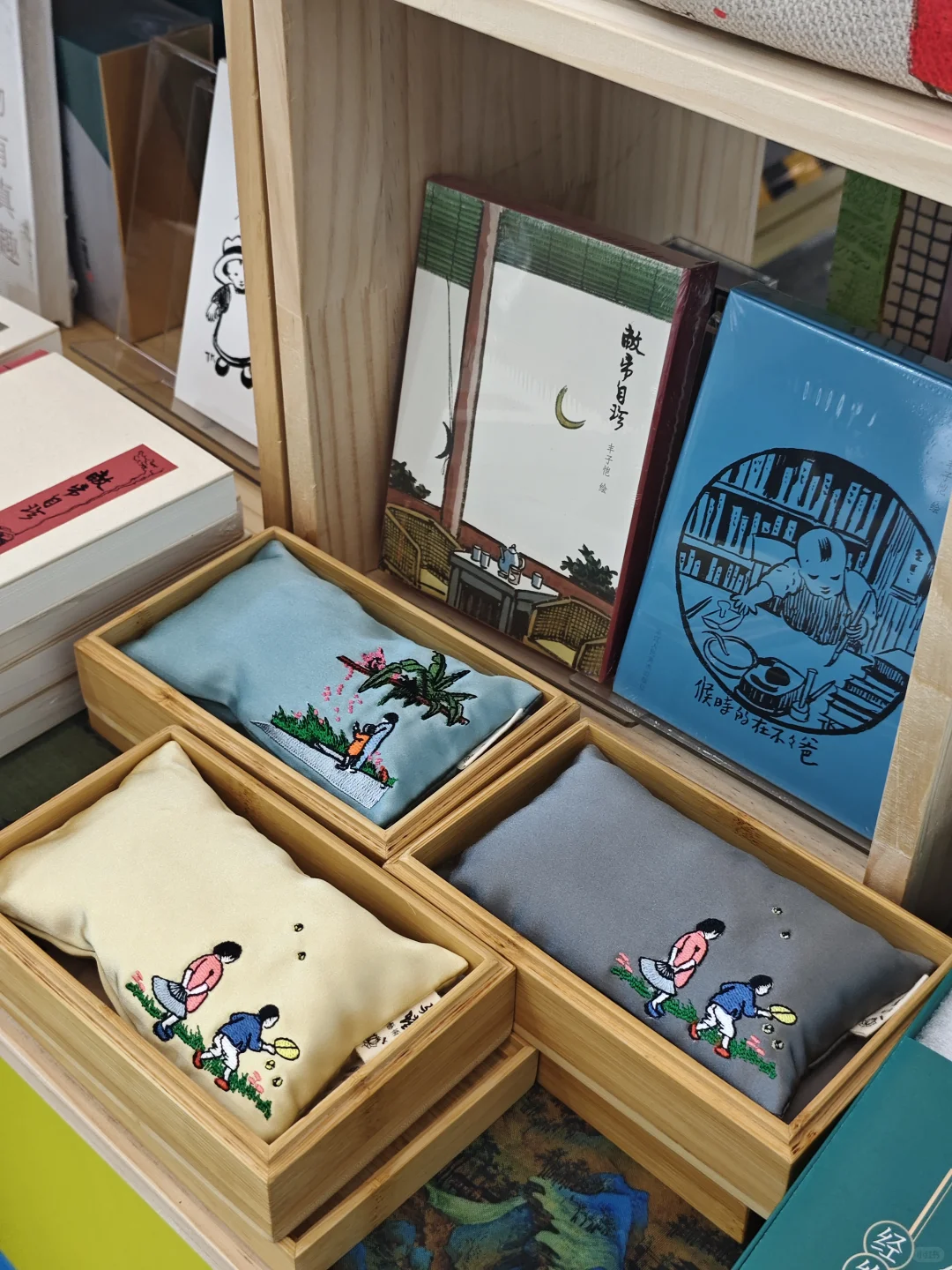 来感受下第33届全国图书交易博览会吧