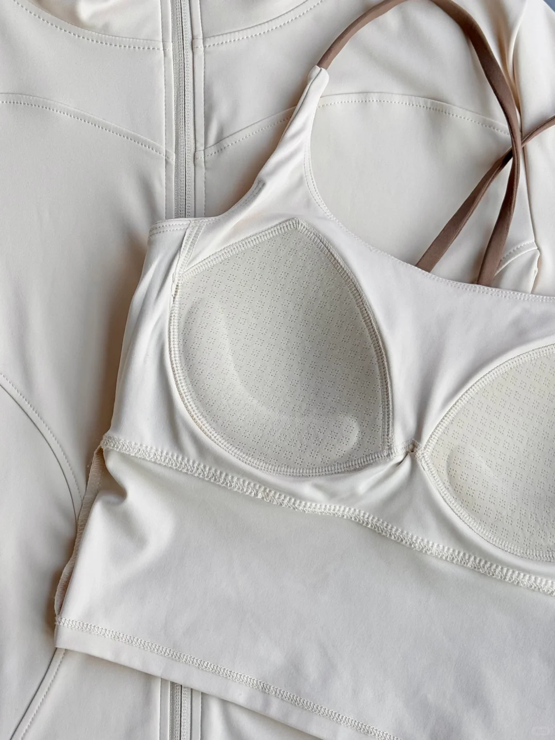 才60+?的运动两件套，还要什么大牌！！