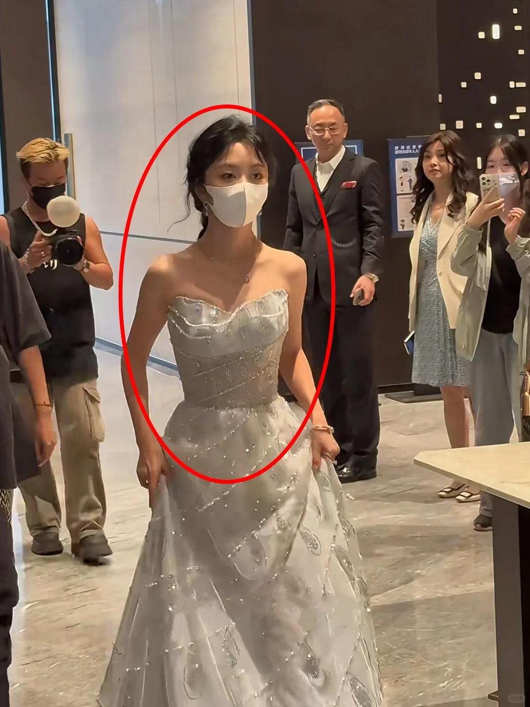 我天，，没想到谭松韵也这么不上镜。。