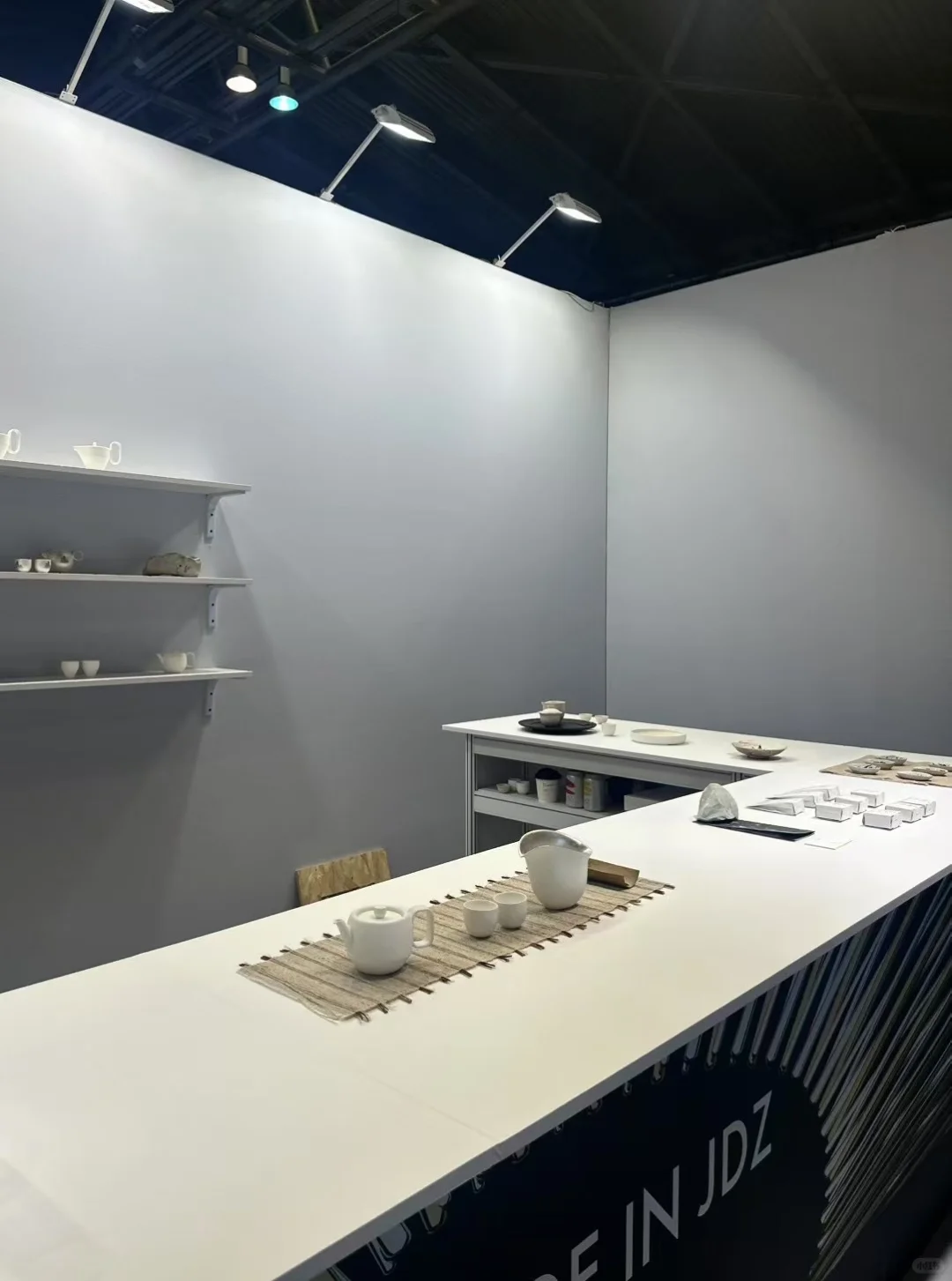 2025设计上海展·工业之美，璀璨而有力量。