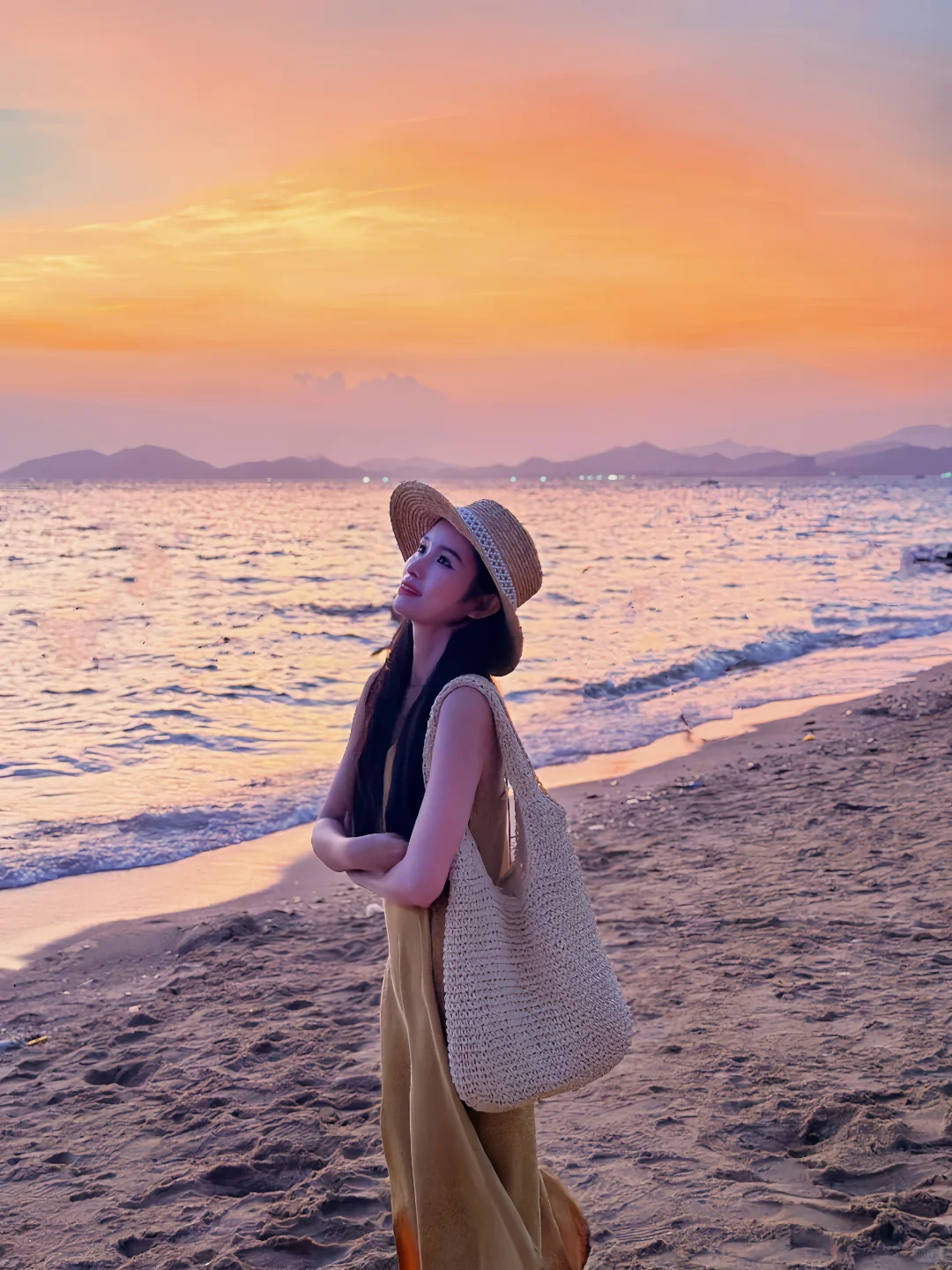 存一些海边沙滩拍照姿势｜九张赢麻py圈?