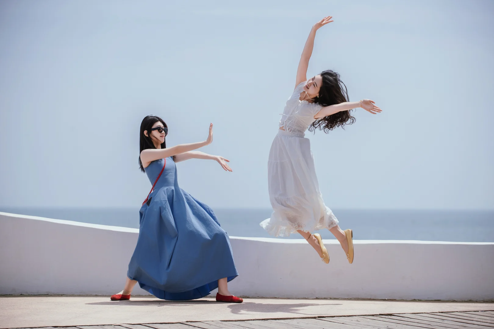 闺蜜海边氛围感创意拍照合集，快来收藏啦