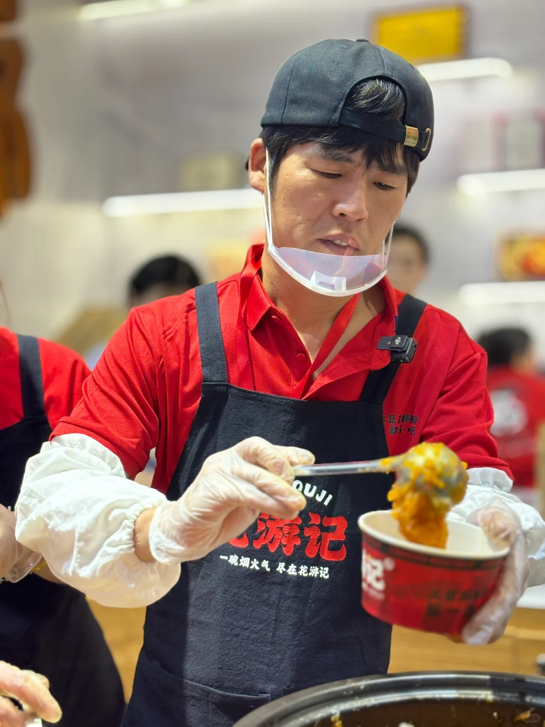 郑州｜休息日碰到会展中心美食展?️