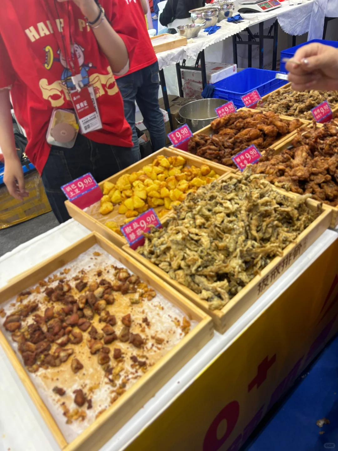 郑州｜休息日碰到会展中心美食展?️