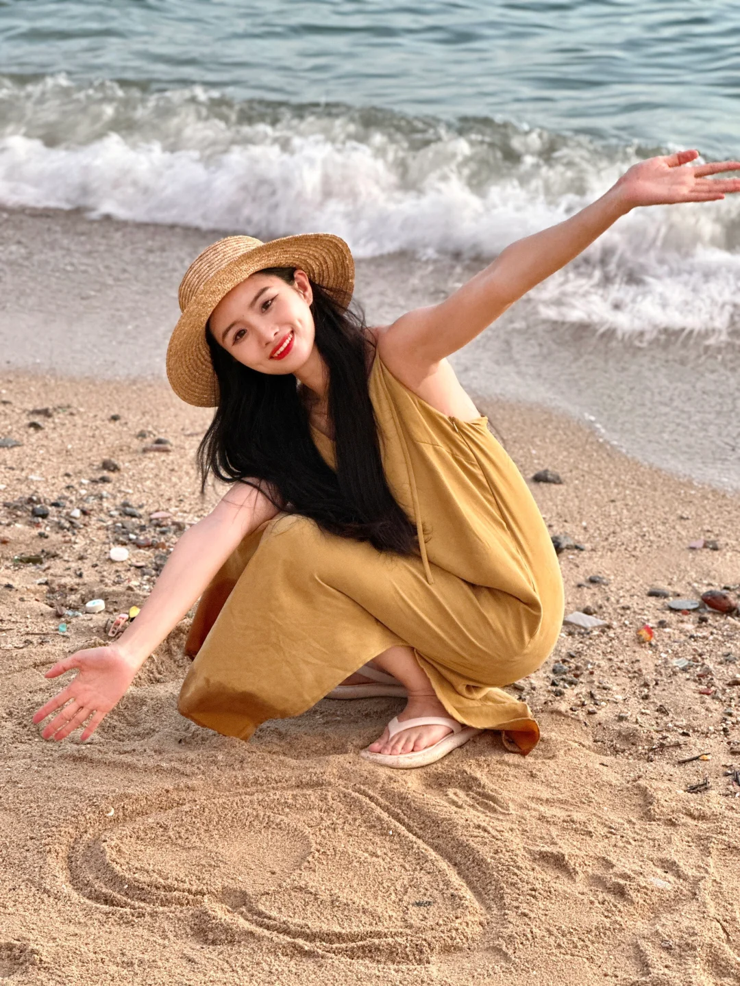 存一些海边沙滩拍照姿势｜九张赢麻py圈?