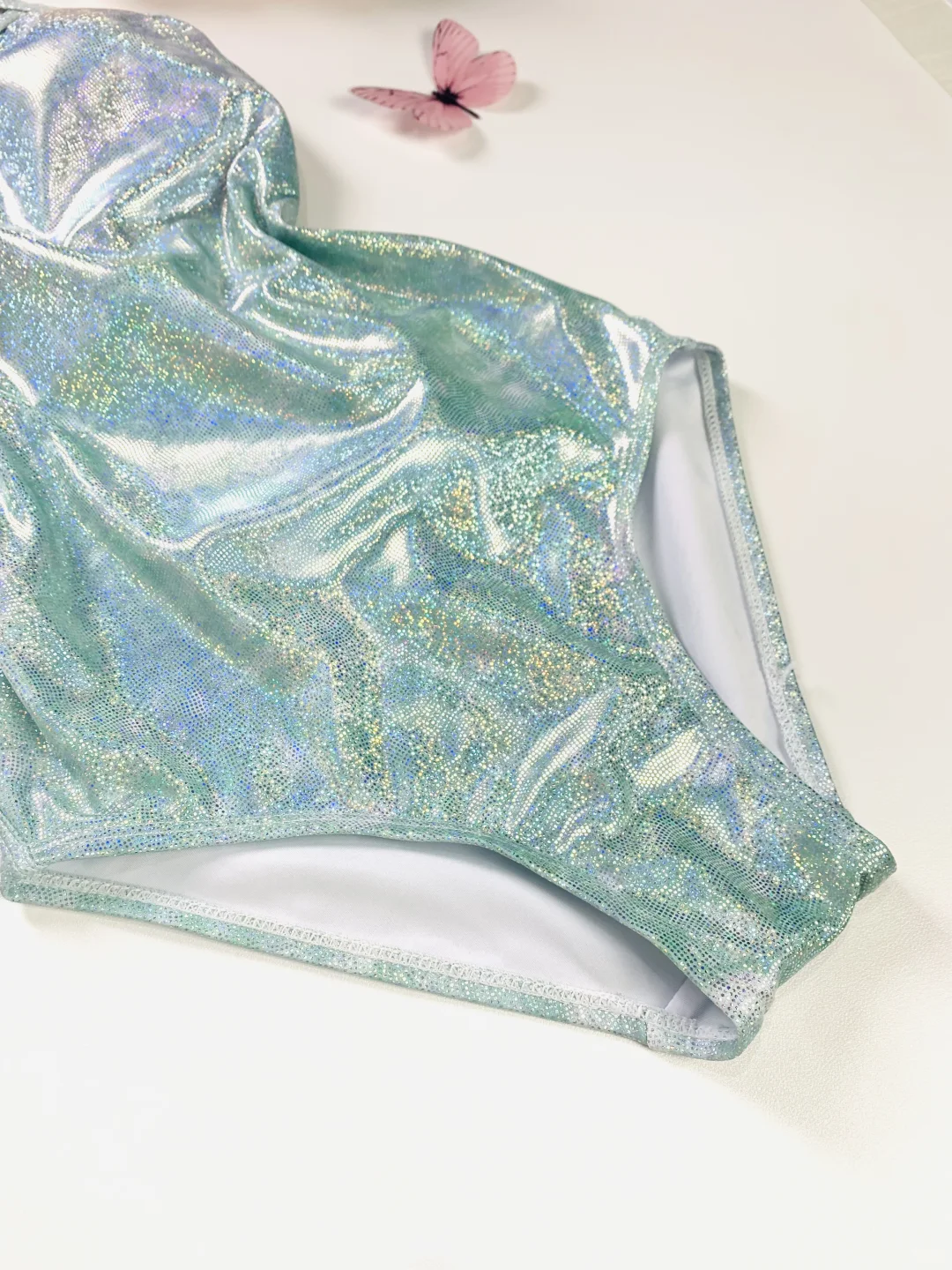 渐变琉璃青｜2025新款泳衣拿捏泳池C位?