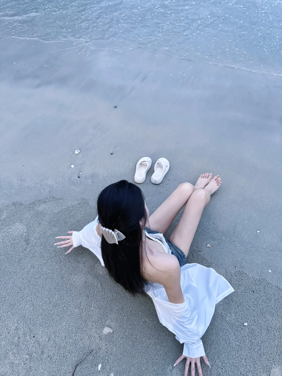 存一些在海滩边的拍照姿势?⋆｡♡˚ ༘ ? ?