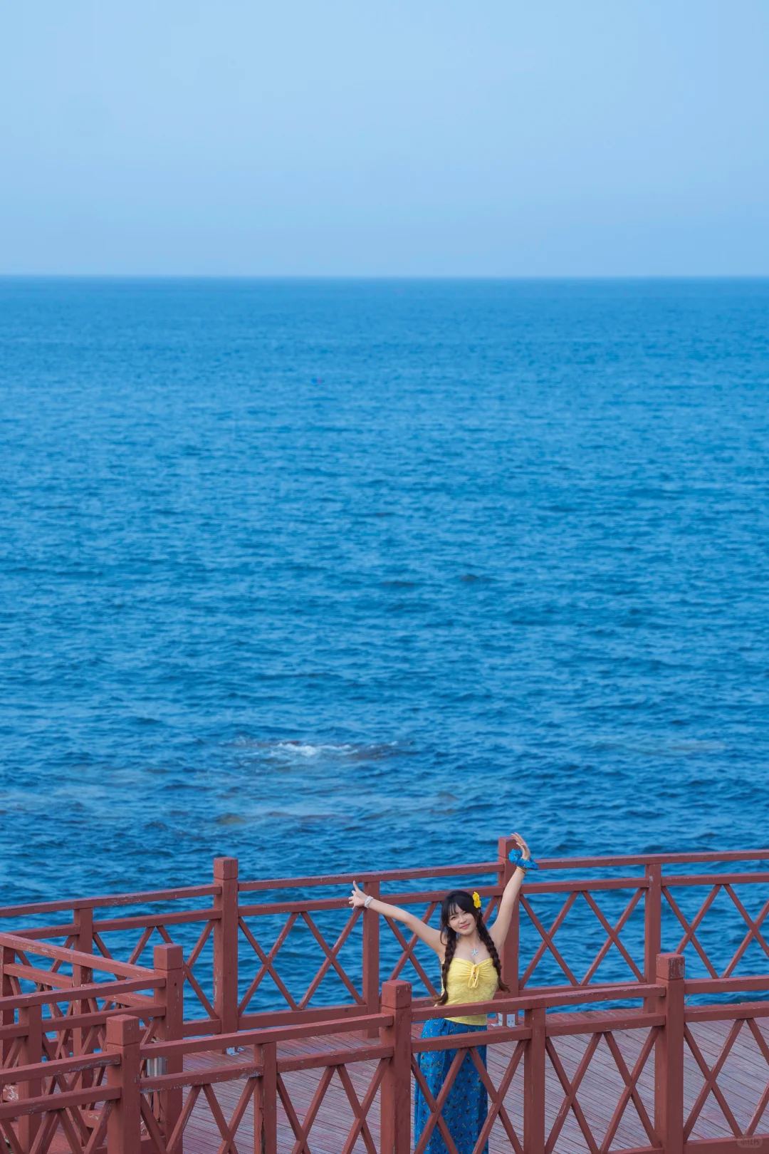 养马岛果冻海裙子出片穿搭攻略?