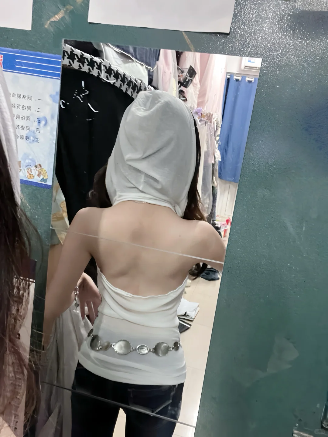 去三亚旅游穿哪一套！求求18选一!!!!