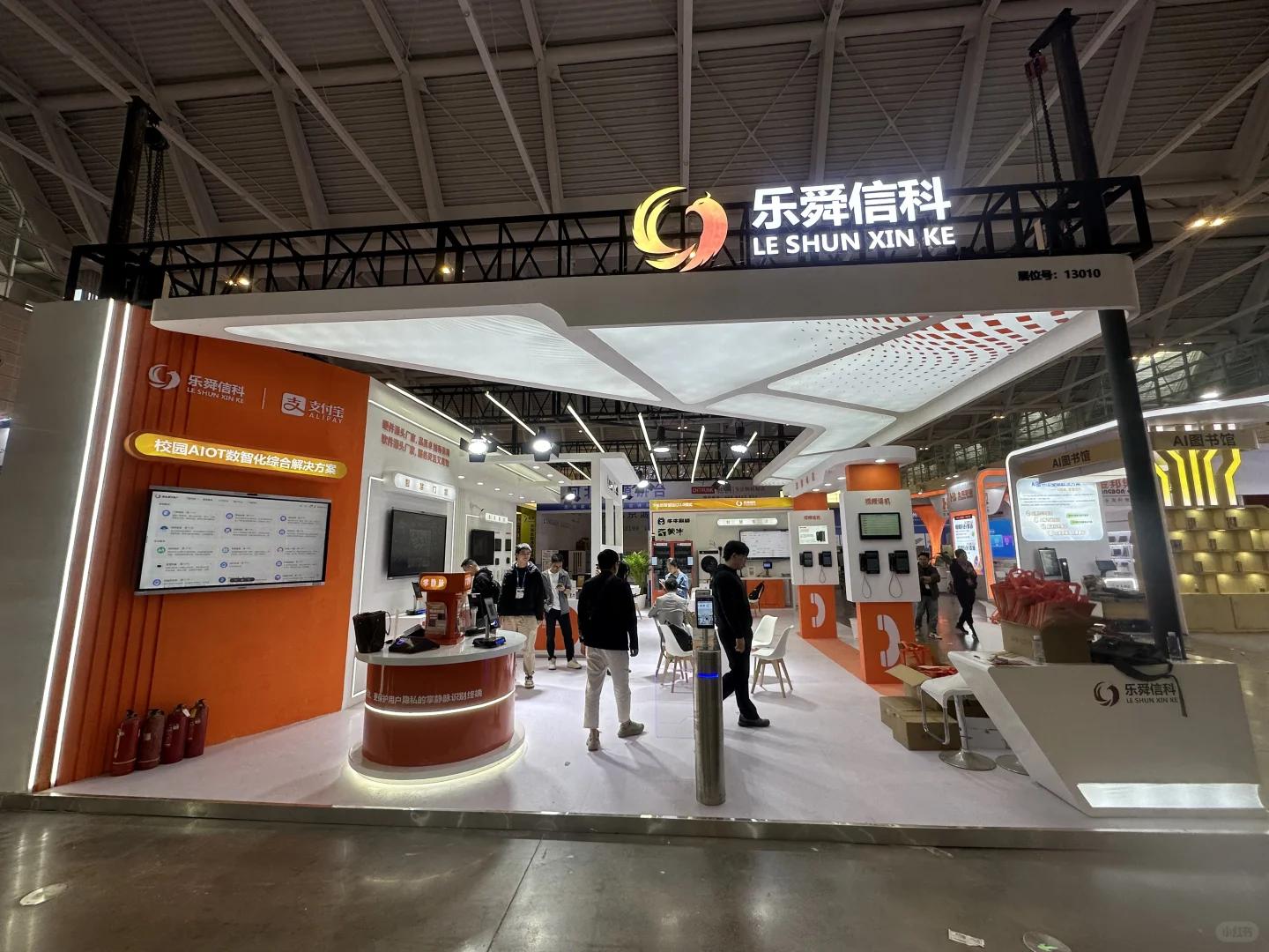 特色展台设计搭建?2025天津教育展