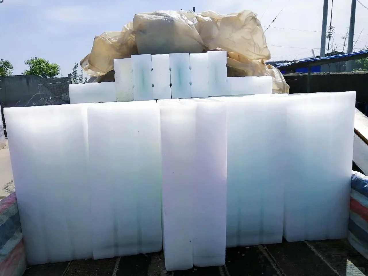 工业大冰块，防暑降温，厂家直销！冰块重：