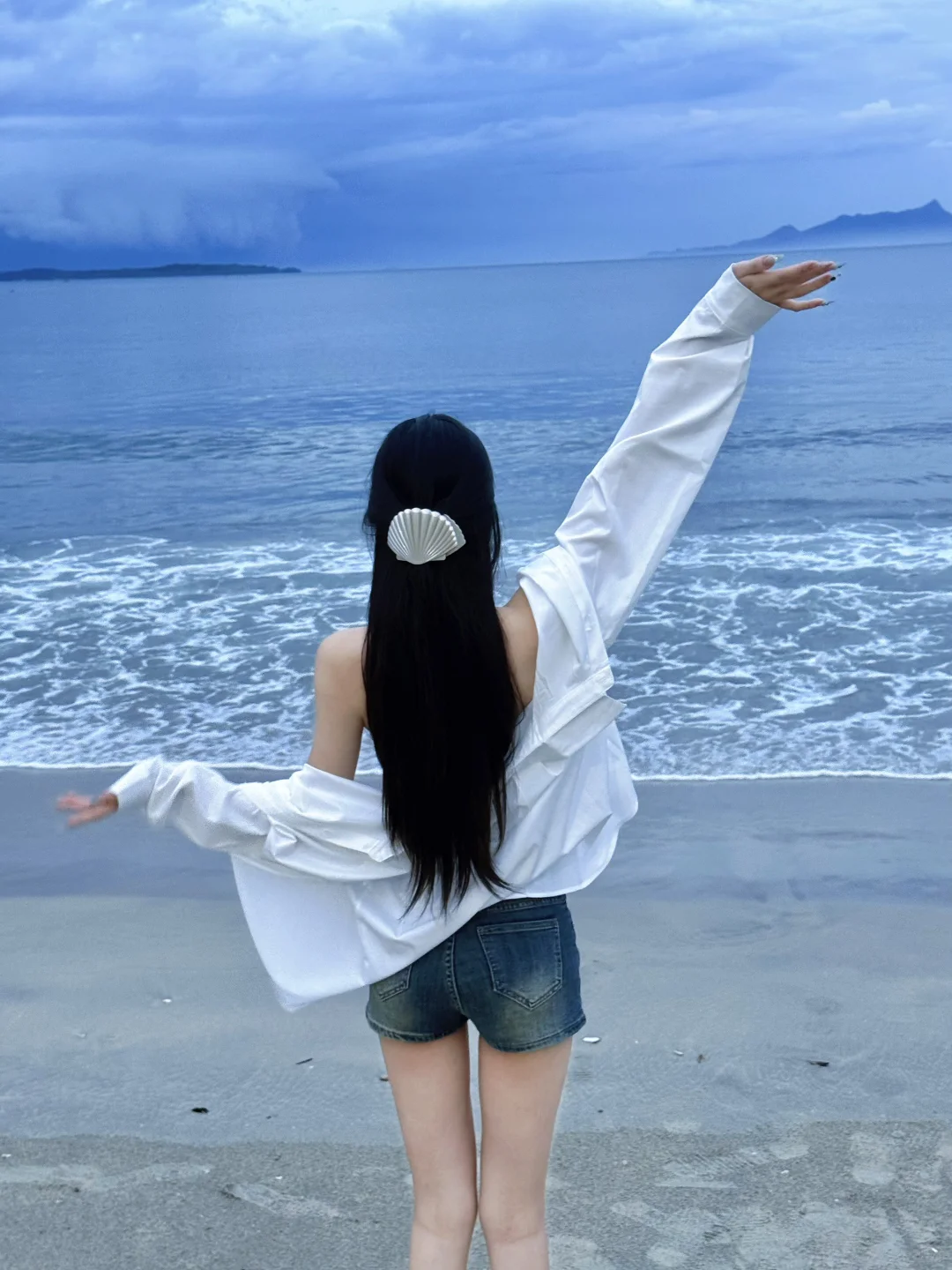 存一些在海滩边的拍照姿势?⋆｡♡˚ ༘ ? ?