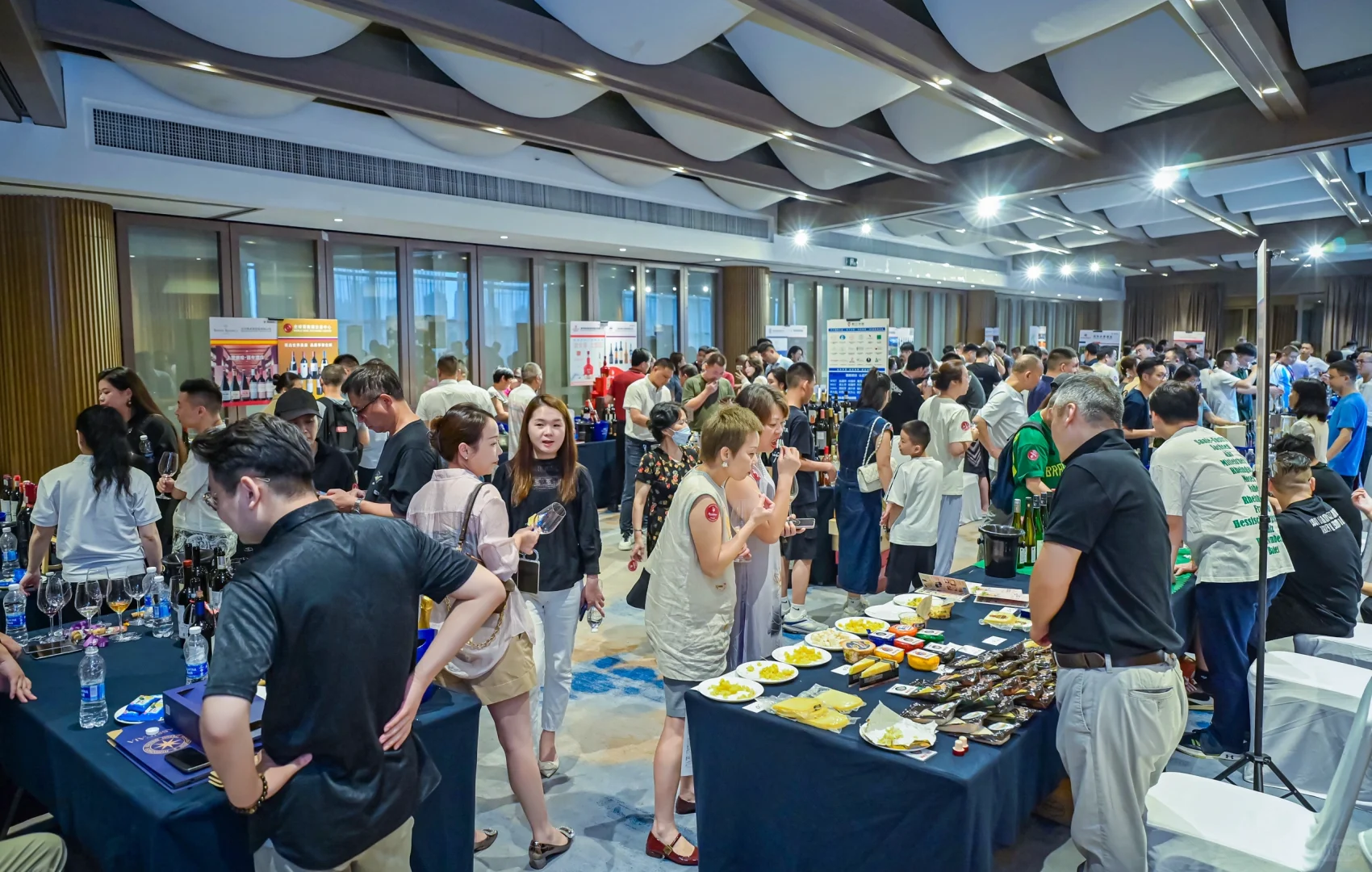 展会会议要怎么拍摄，才能让甲方满意