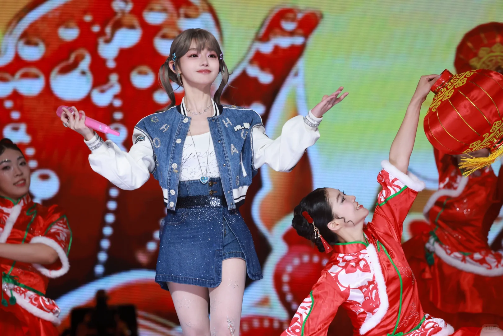 新战袍好看吗？！