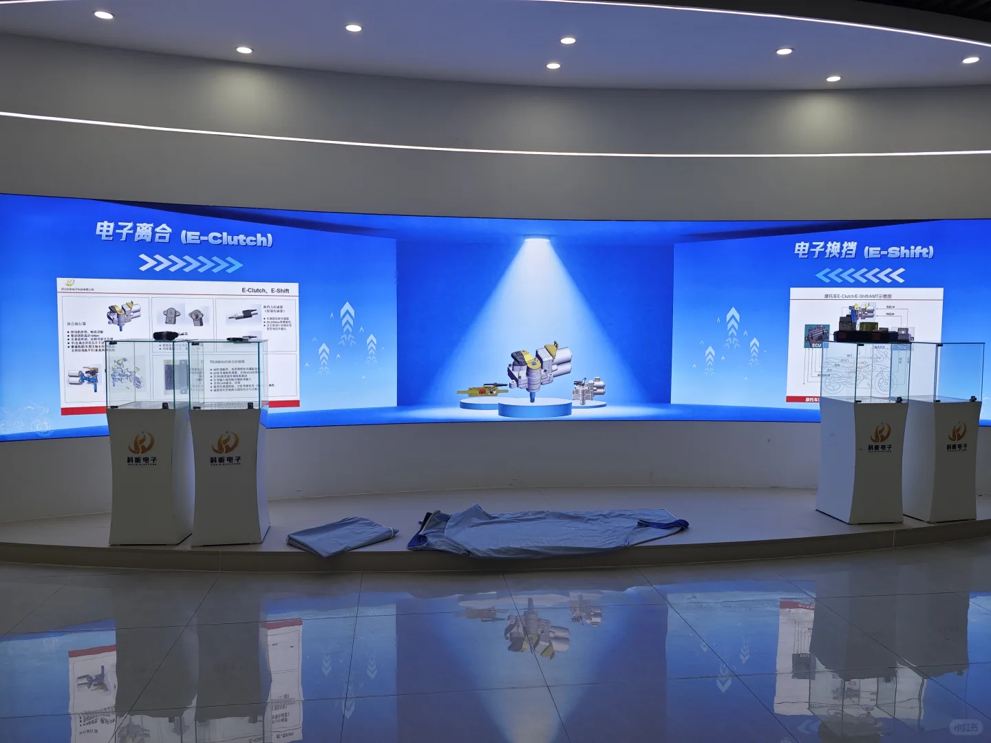 谁懂设计师作品展出的那一刻成就感嘿嘿嘿