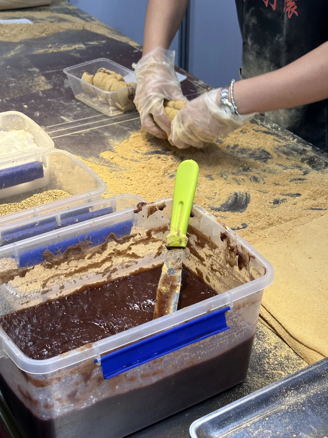 大学生勇闯辽宁工业展览馆版 上?️