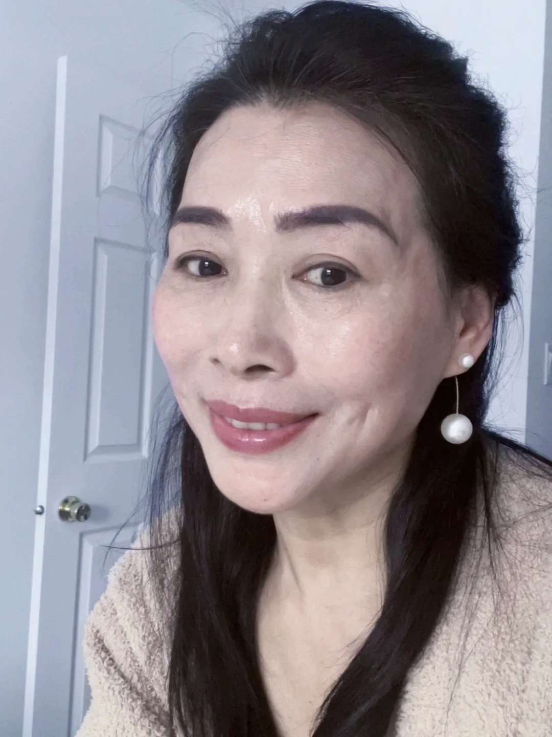 57+素颜的样子，不得不承认已有老态?