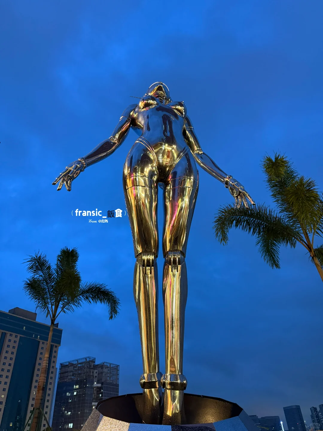 深圳新的！惊现四目巨人精灵?