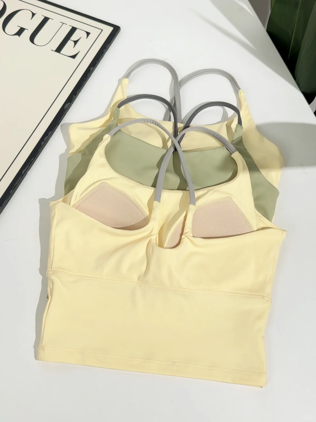 ?瑜伽人必备！多巴胺吊带背心！才23?