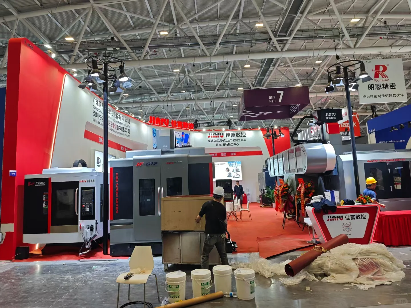 工业展出圈的展台，竟出自这家木工厂！