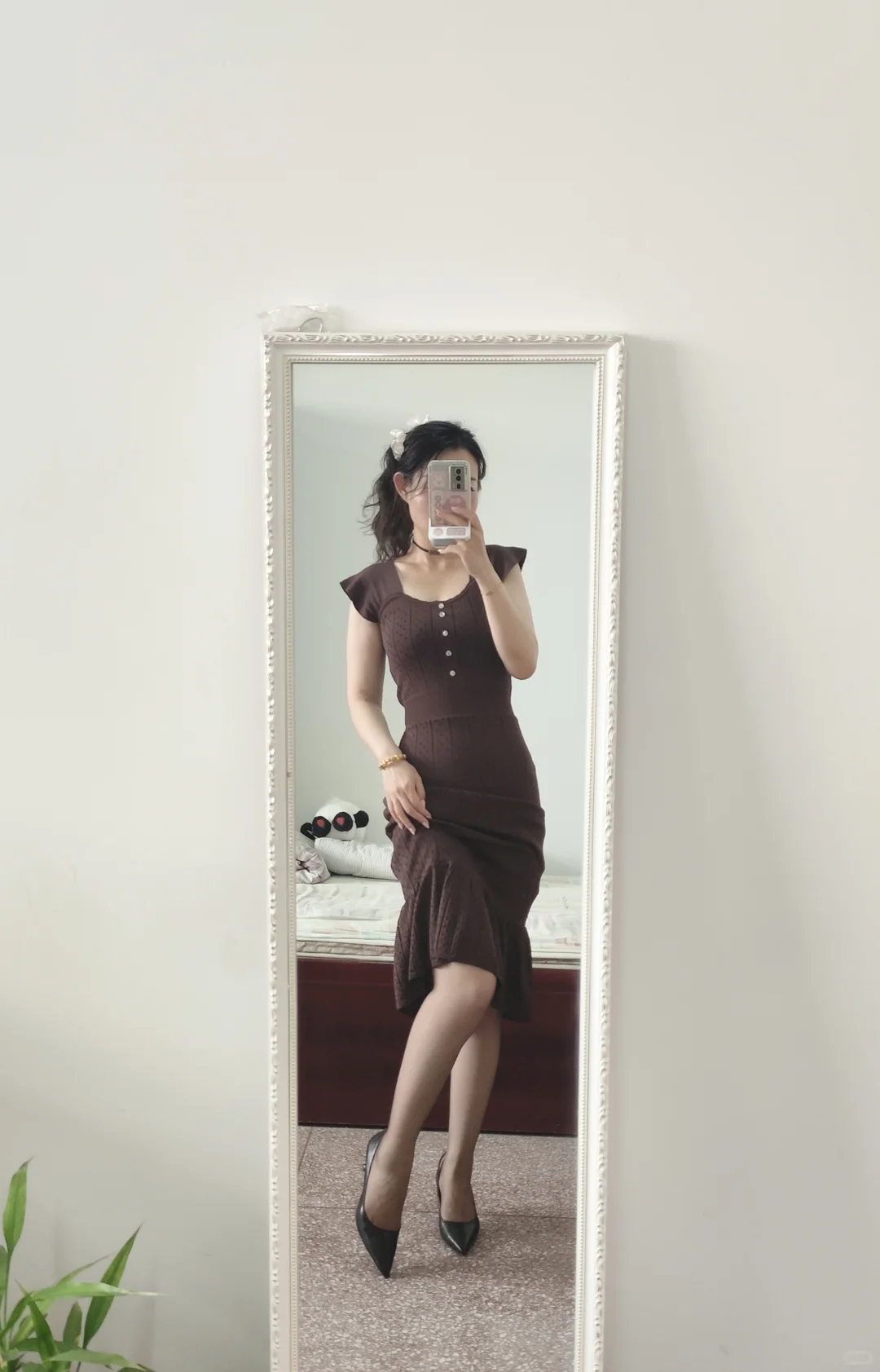 咖色丝袜小妈裙，deicy让我穿出了熟女感