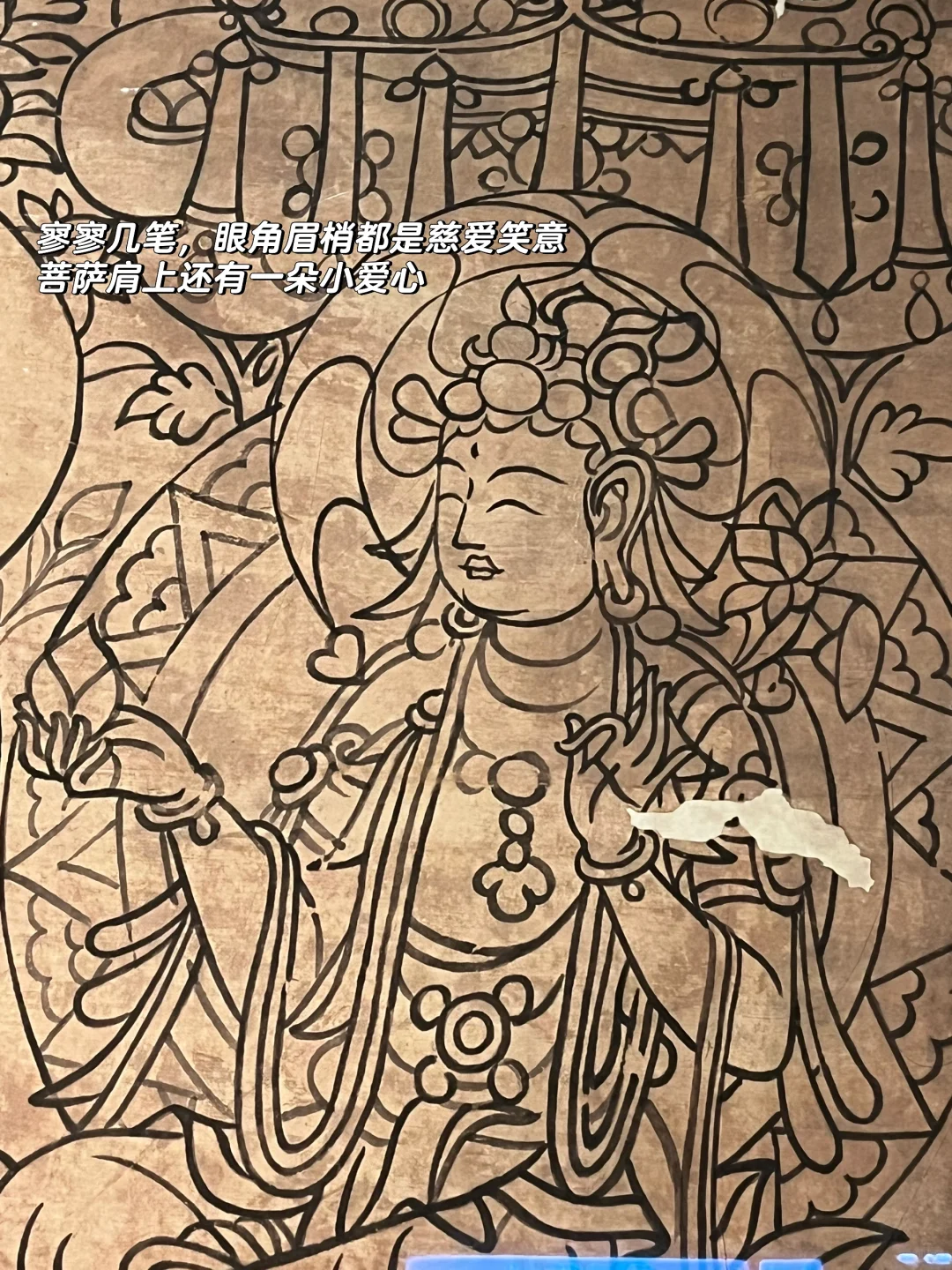 现代俗人凑热闹式逛展