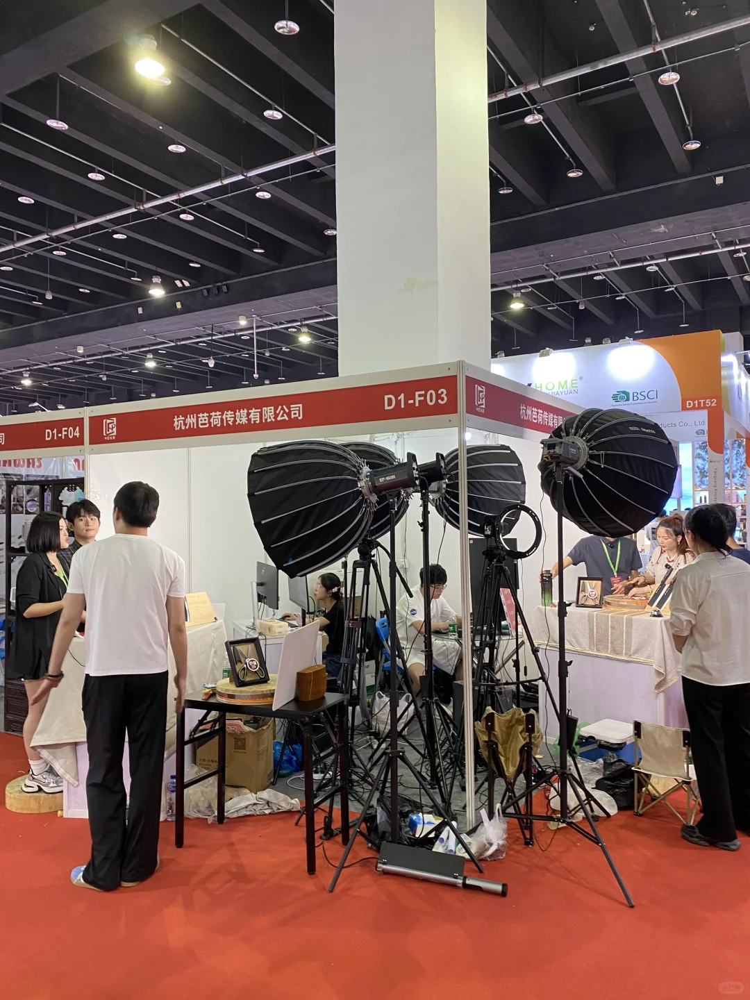 义乌的展会越来越魔幻啦！难道是时代进步啦