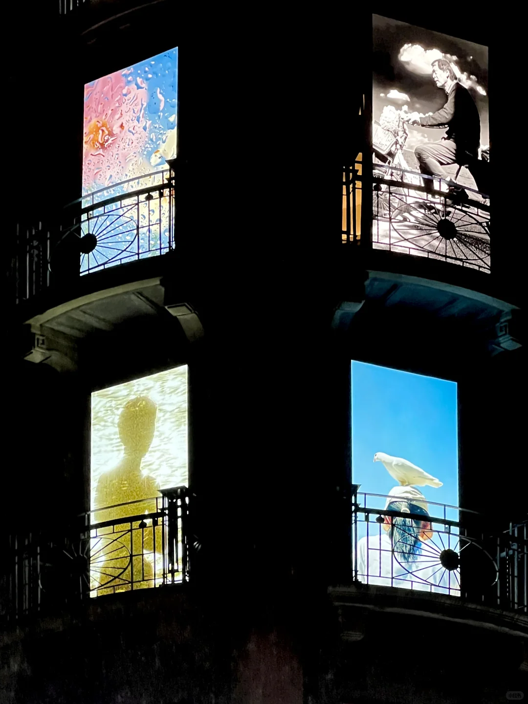 预计周末有10w人打卡这个大楼………！