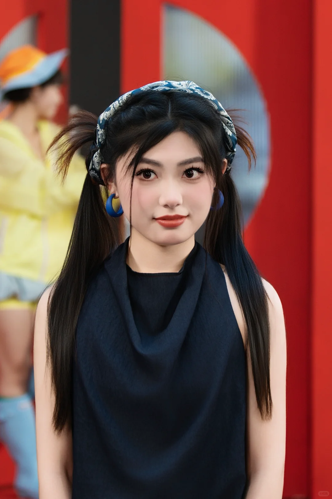 上海视觉影像产业展，?到古灵精怪的小姐姐