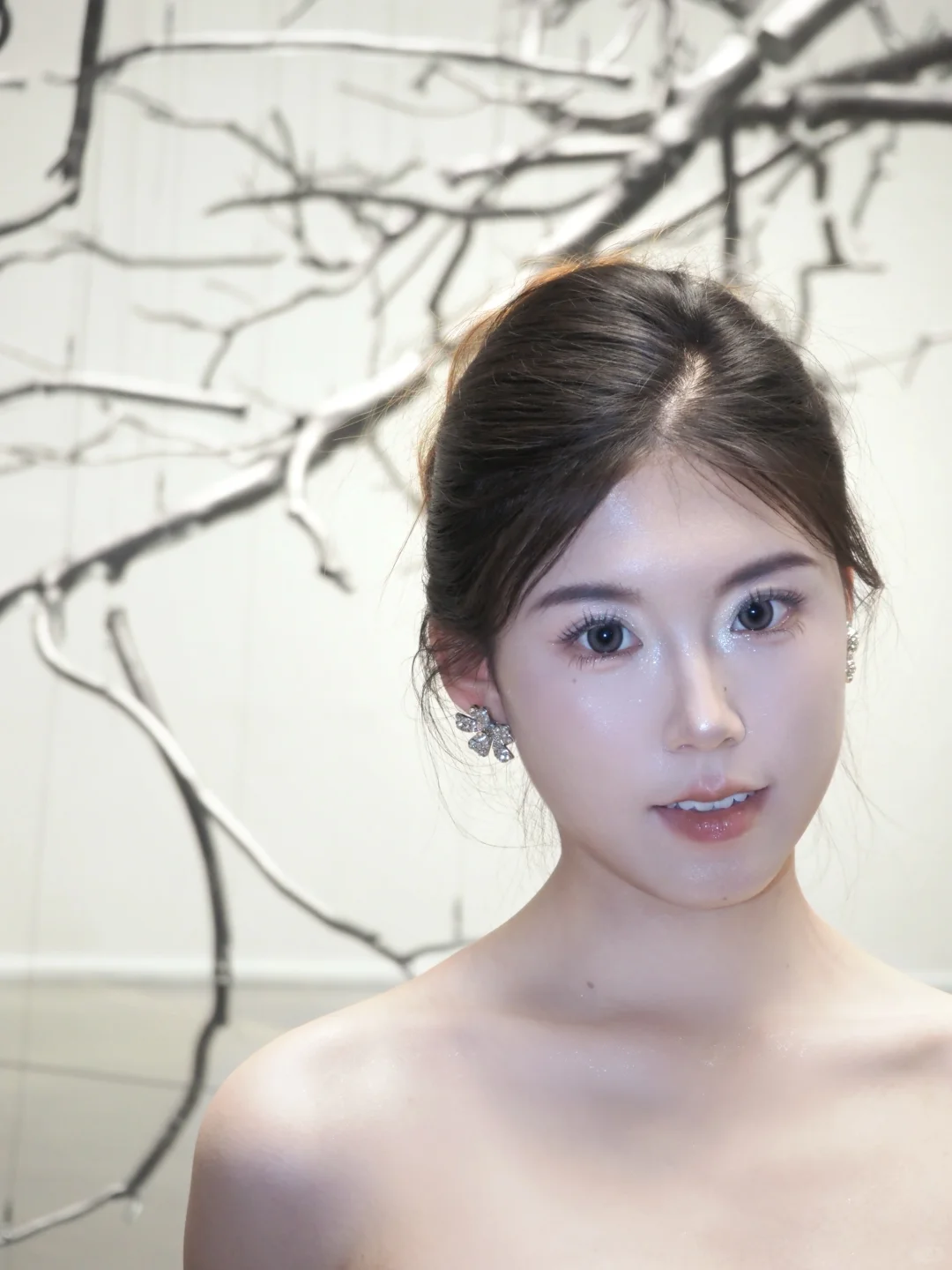 ?闯入巨型集装箱里的艺术宇宙一西贝贝