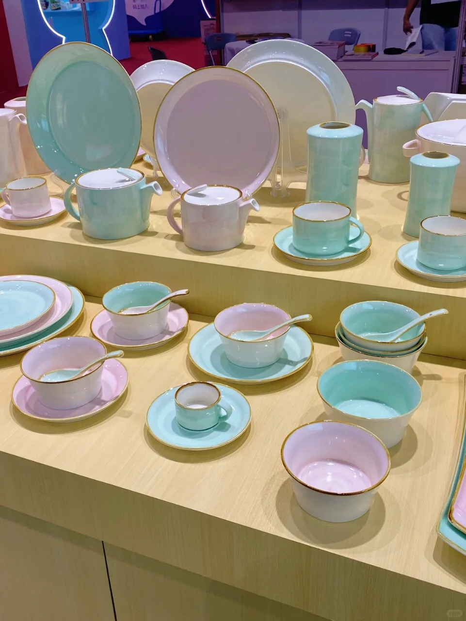 锦晖陶瓷又参展辣? 新品美到想 all in！