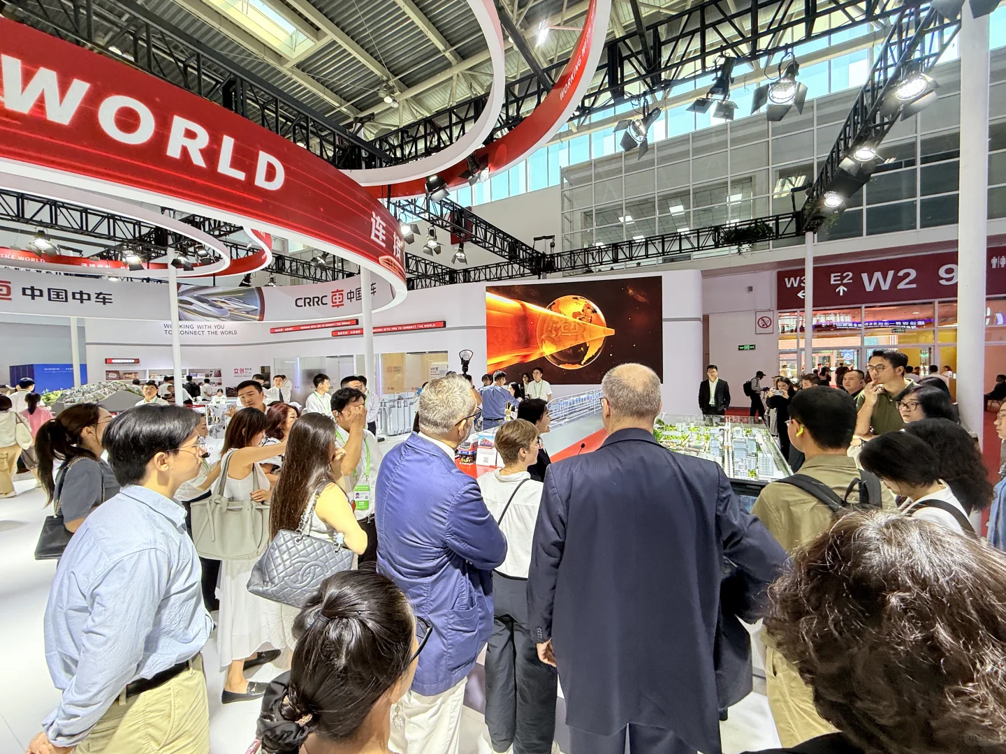 走进标杆企业 | 充分探访链博会