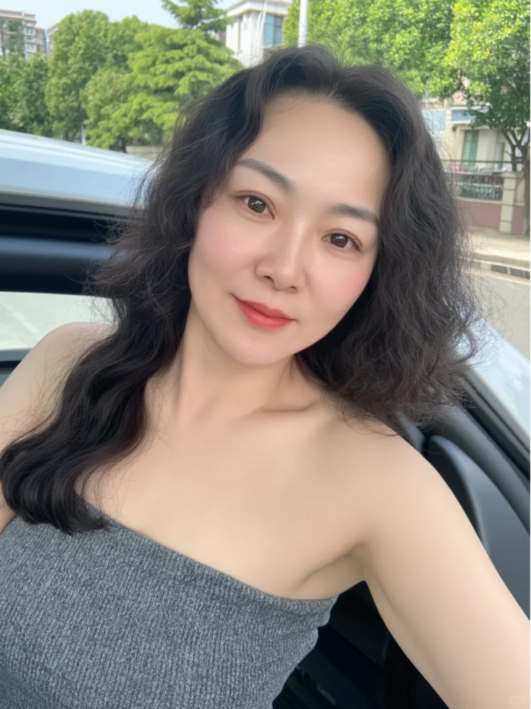 45岁单身阿姨就不配被真心对待了吗