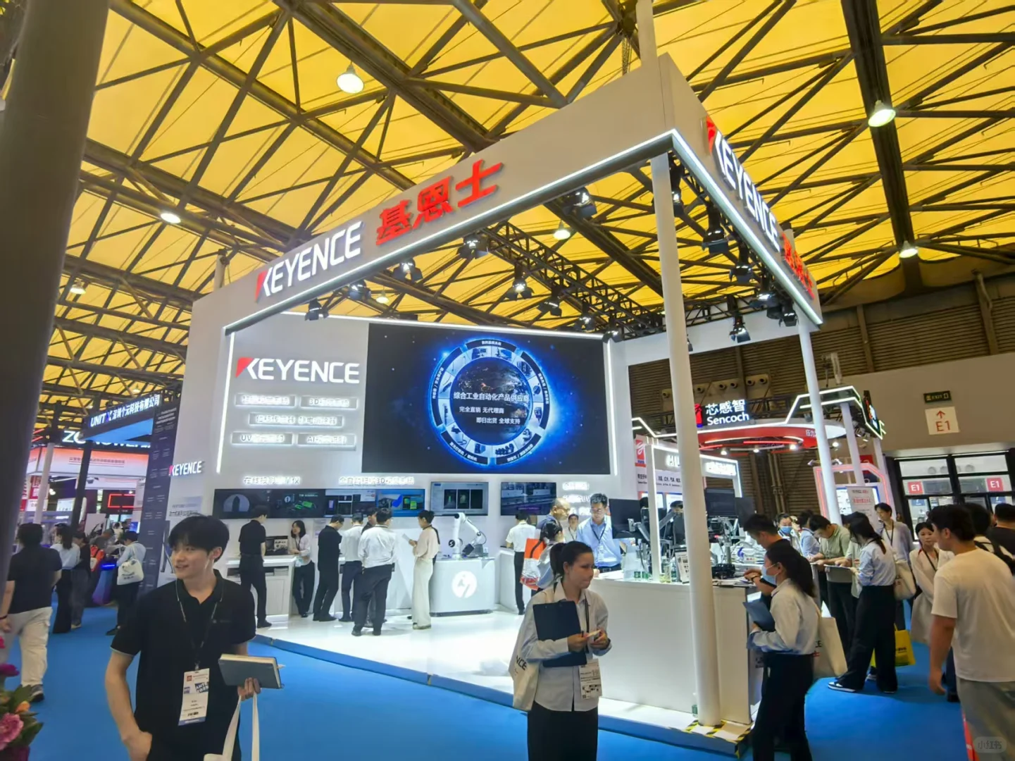 终于去到机器人展了机器人展