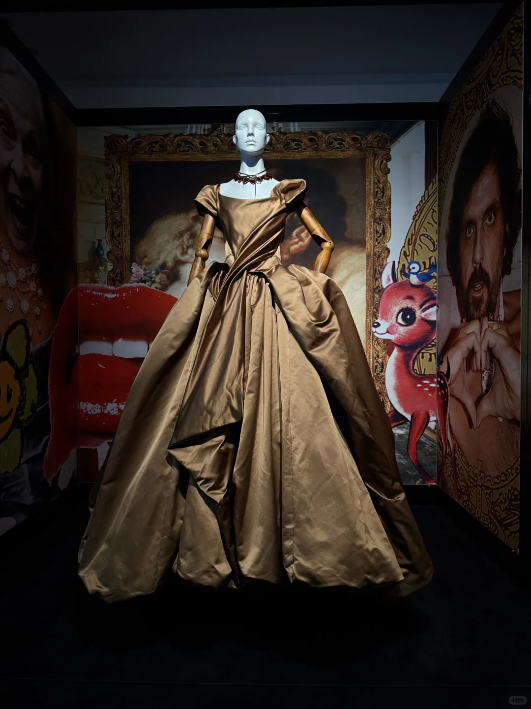 Vivienne Westwood 她和她的珠寶展