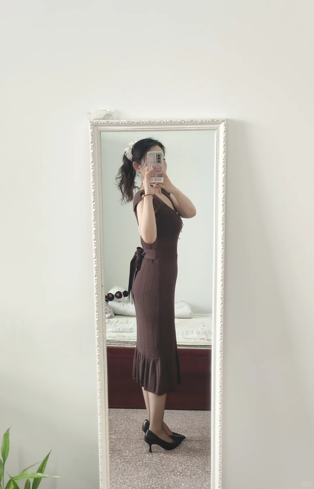 咖色丝袜小妈裙，deicy让我穿出了熟女感