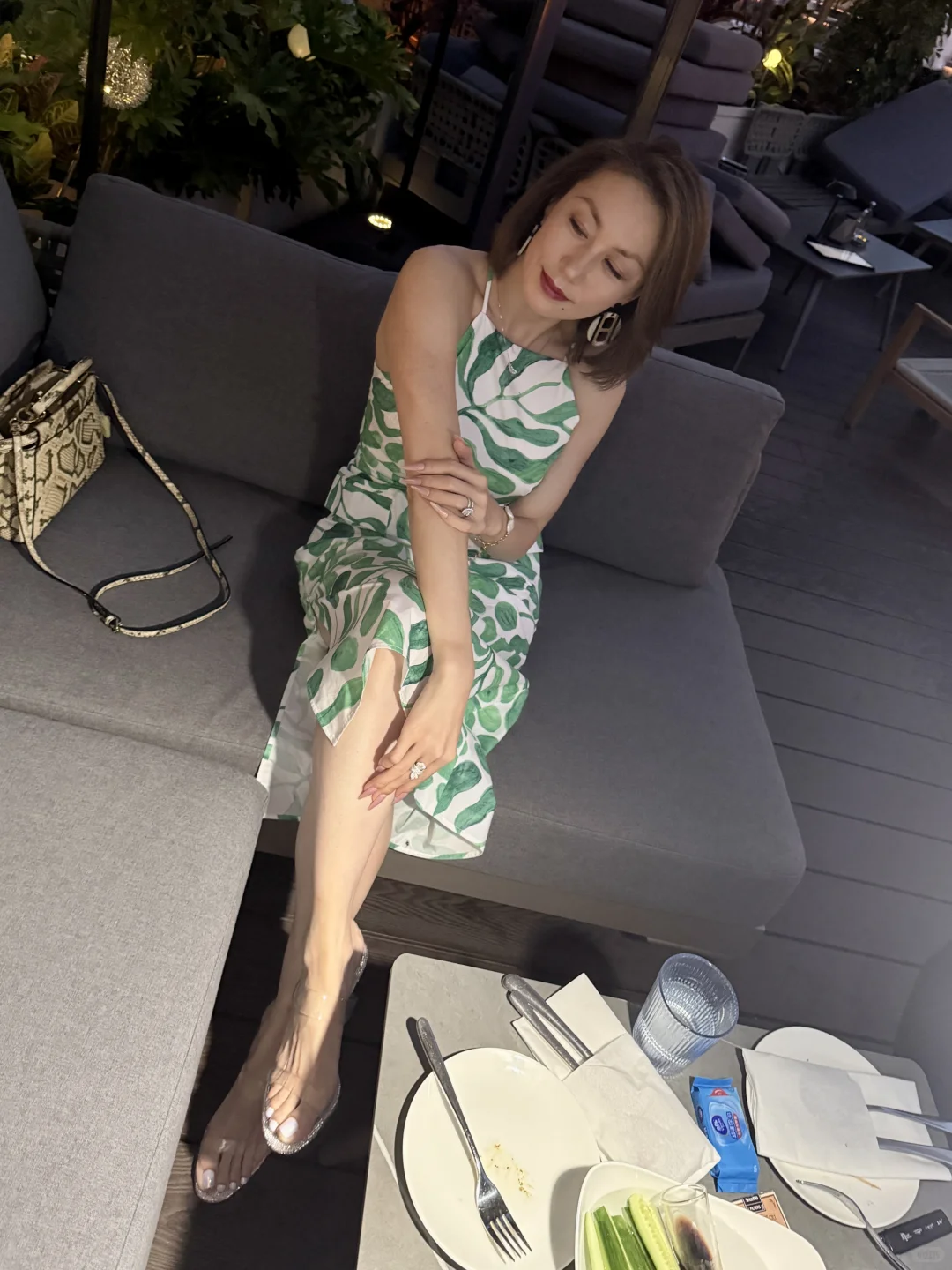 姐姐今天约会穿什么～这是男友视角拍摄法吗