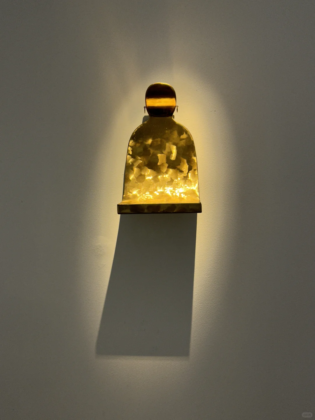 上海看展｜被光治愈的空间 夜晚看更美