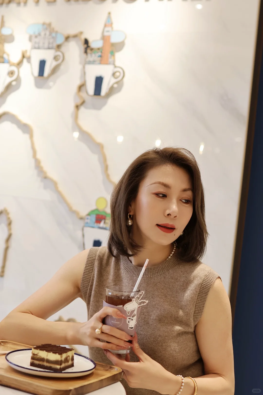 姐姐的下午茶时间～高级感穿搭的精致通勤