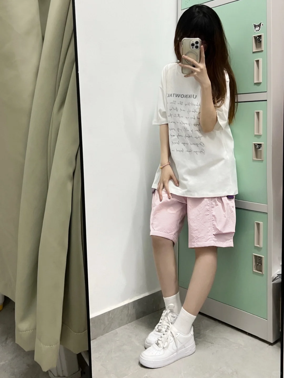 男女同款工装裤!海边穿搭太飒了?