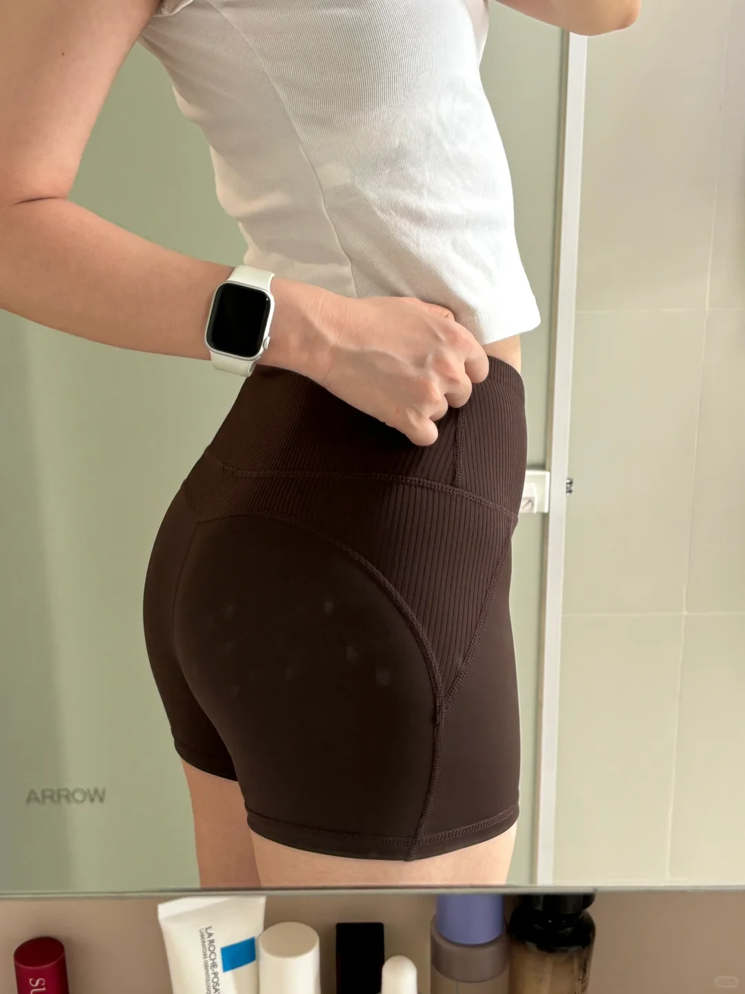 ?20+瑜伽短裤还我ma生感翘臀?‼️好穿si了