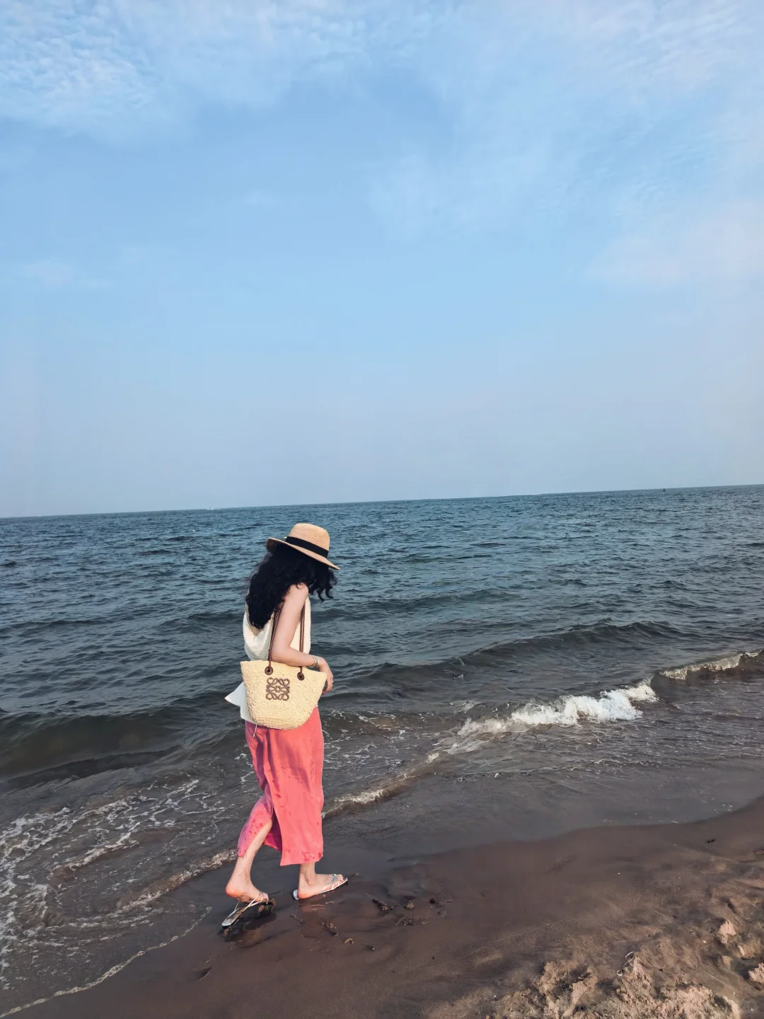 和闺蜜海边穿搭18图?