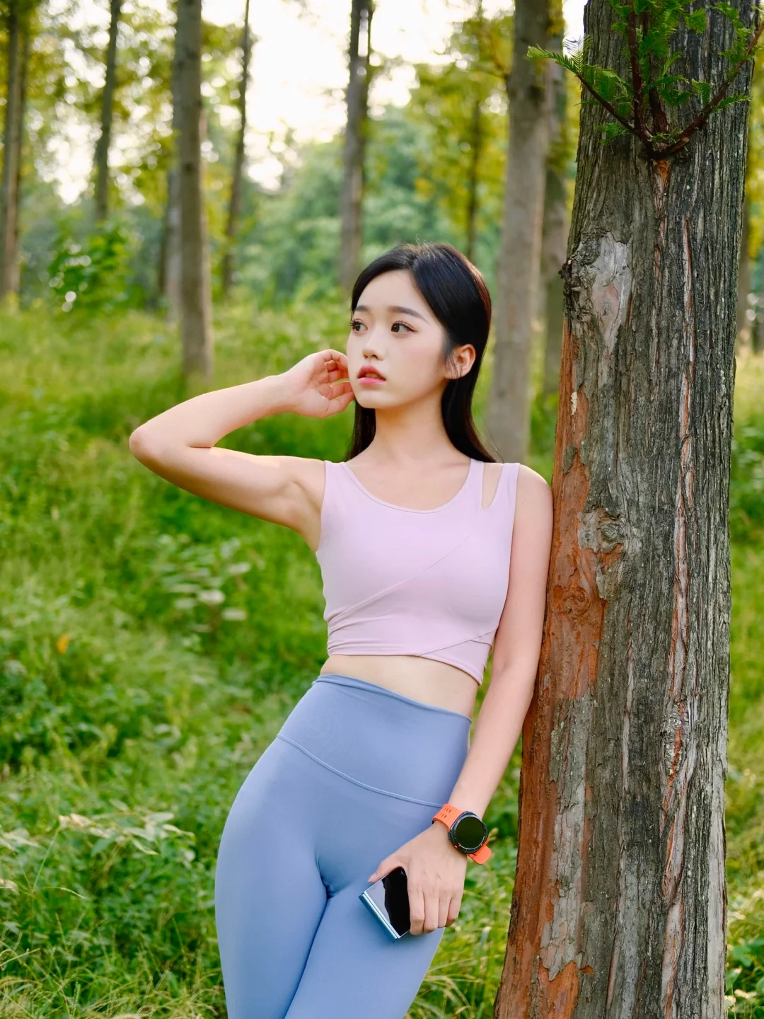 都往人海去，而我在山林?