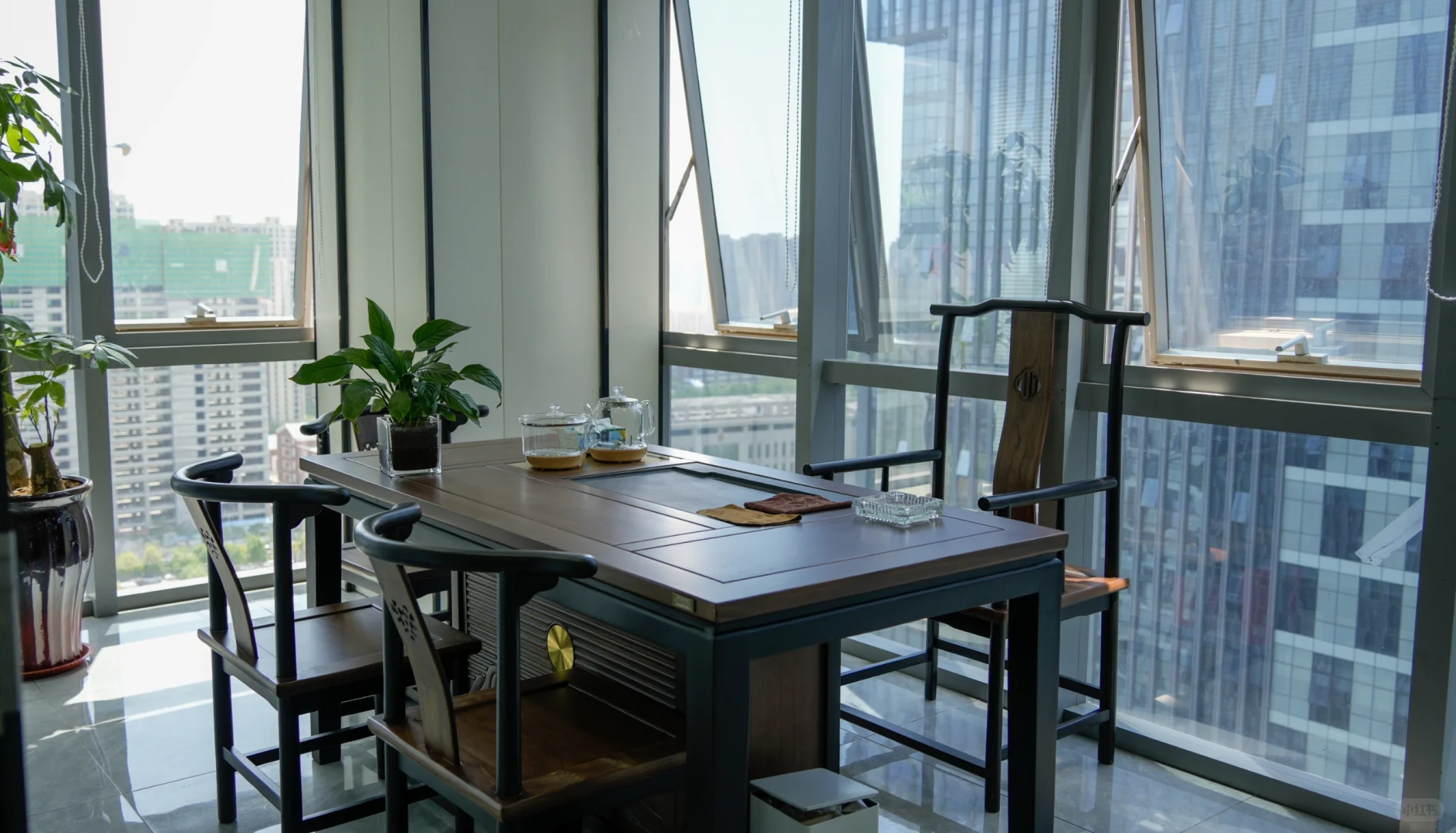 做会展，打不完的电话，头疼