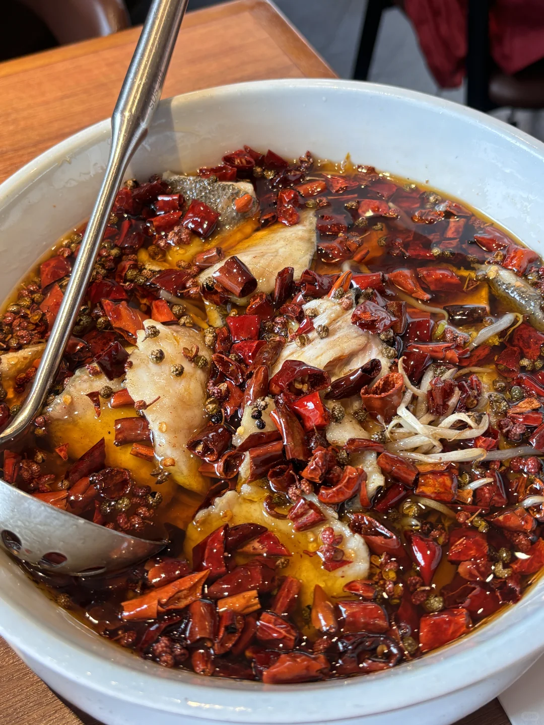 ??伦敦常年排队王 连续19年获米其林?️